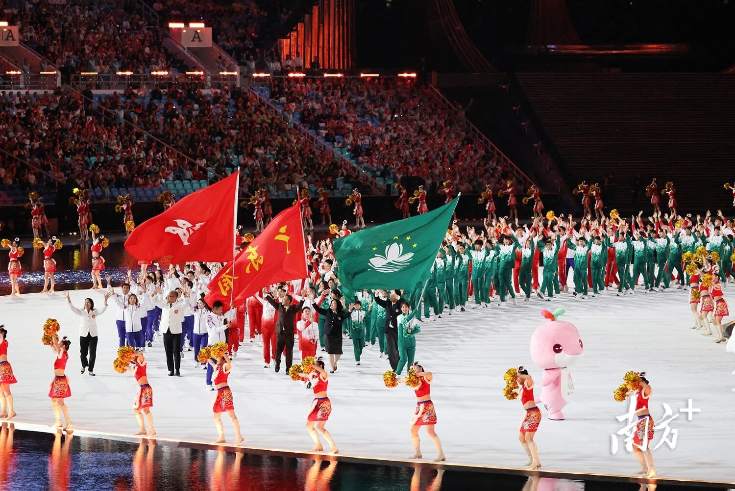 沃勒尔：阿德耶米确实犯了错误，但我们首先要给予他一些支持